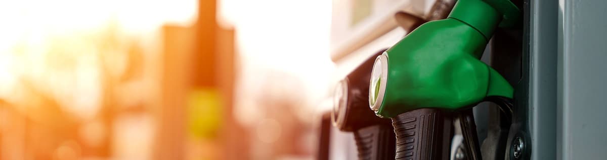 equipamento de abastecimento em posto de gasolina