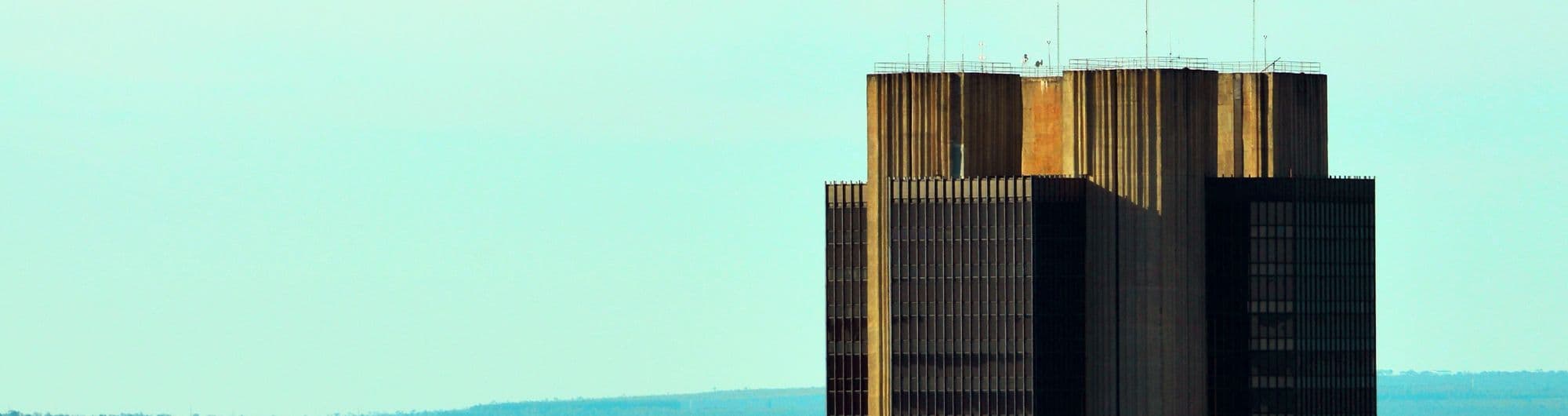 paisagem do prédio do banco central durante dia 