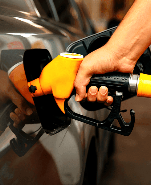 combustível petróleo abastecimento de veículo