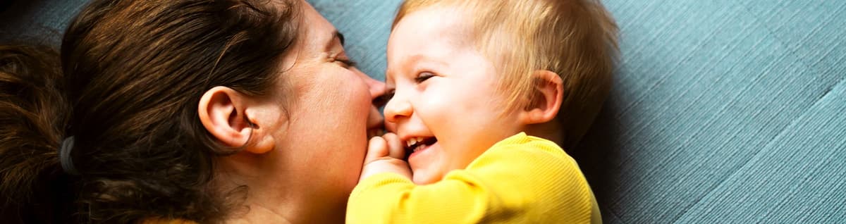 mãe e filho dia das mães